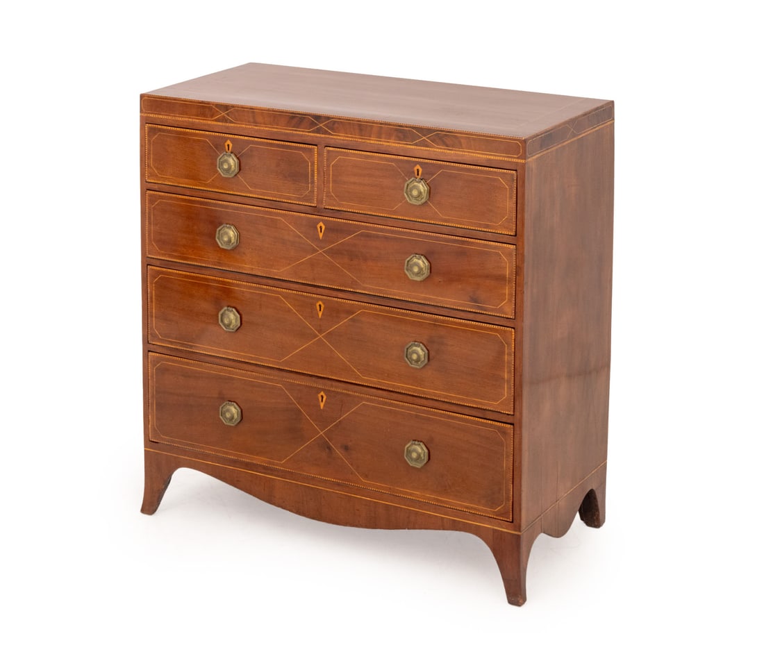 American Federal Mahogany Chest of Drawers (1 of 10)