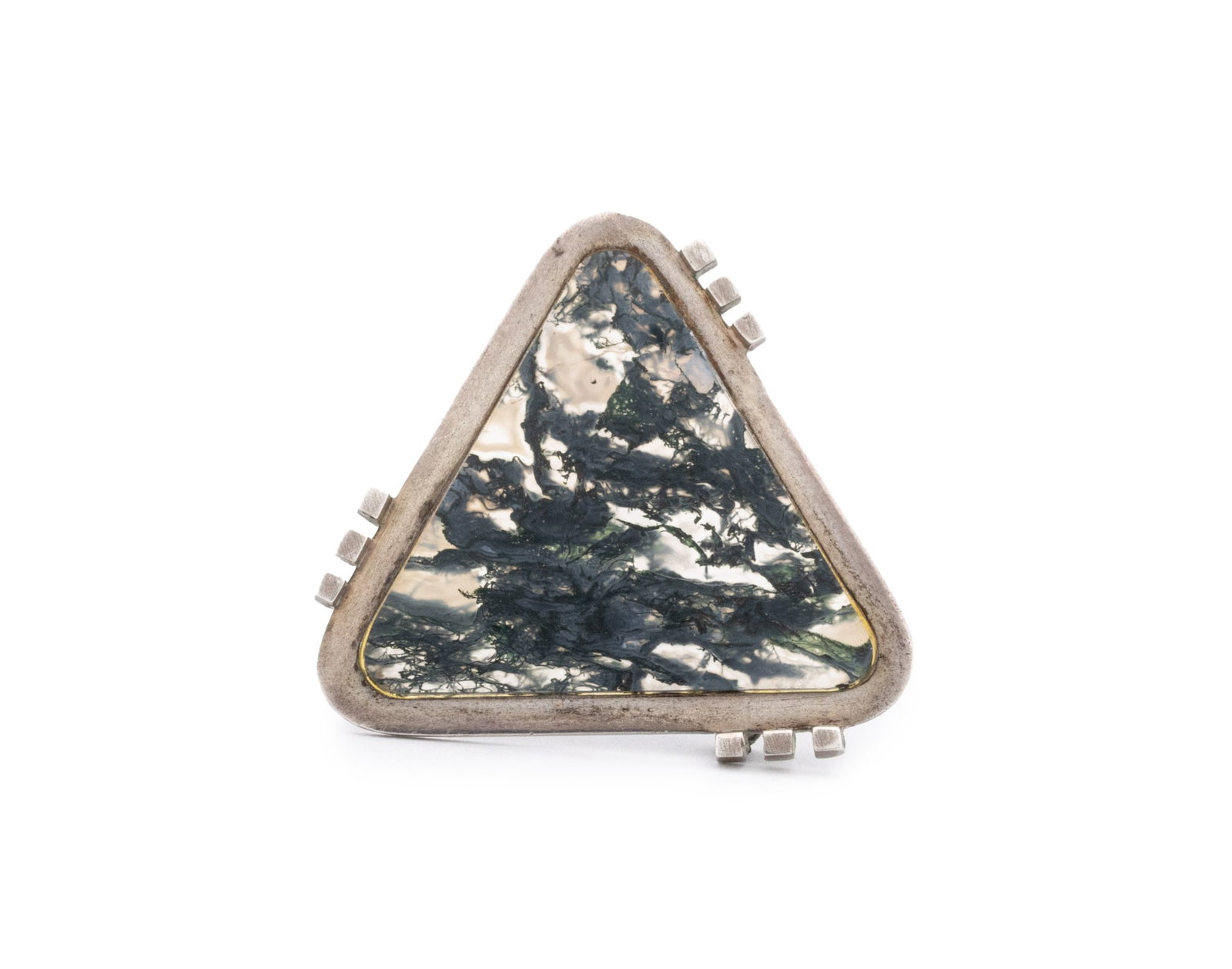 Ledesma Taxco Moss Agate 925 Silver Brooch: Ledesma Taxco Moss Agate Sterling Silver Brooch, featuring one triangular moss agate panel bezel set, with brightly polished and antiqued surfaces, worn through fabric with pinstem, joint and catch, m