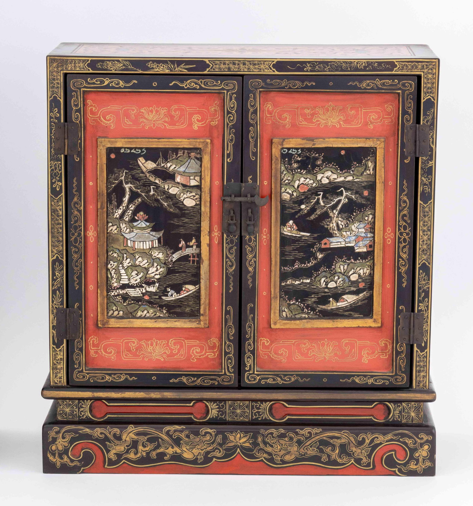 Chinese Lacquer Temple Cabinets, Pair - 3