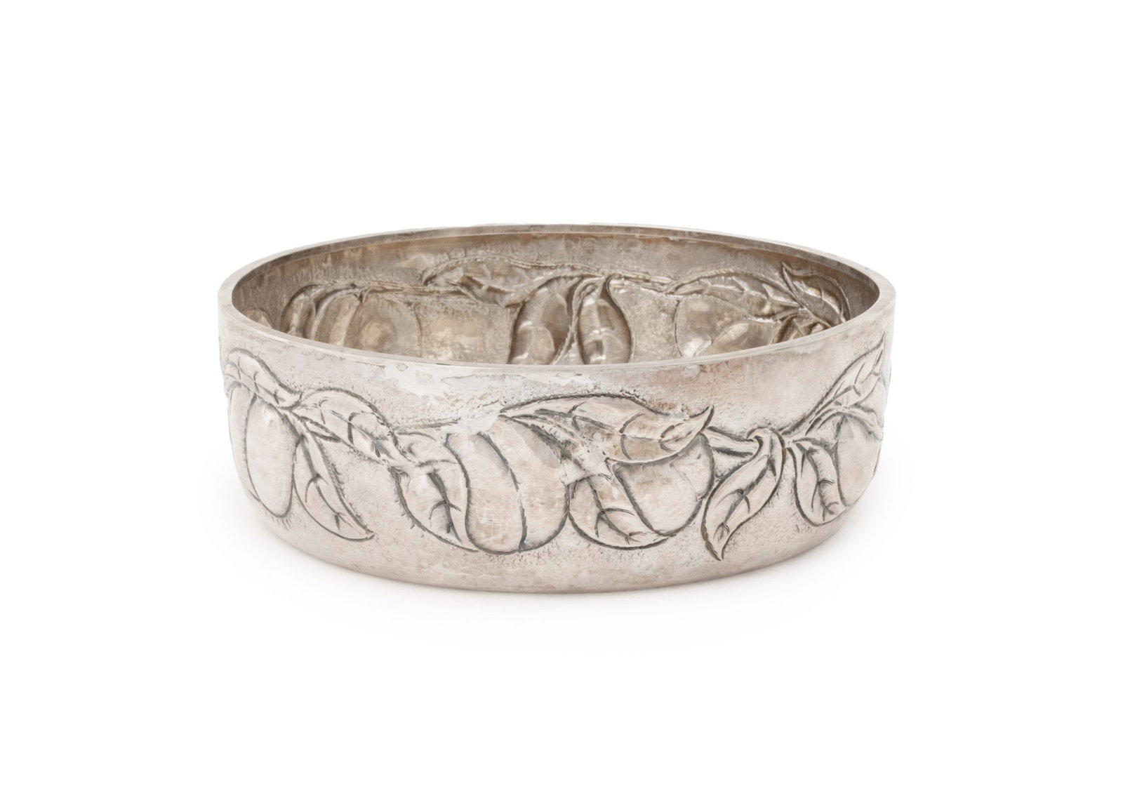 Italian Silver Repousse Decorated Bowl (1 of 11)