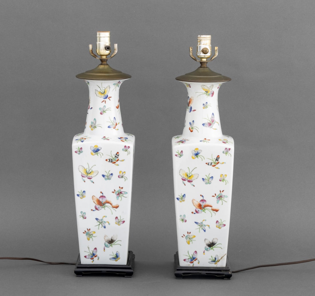 Chinese Porcelain Butterfly Vases Mounted Lamps, 2 - 2