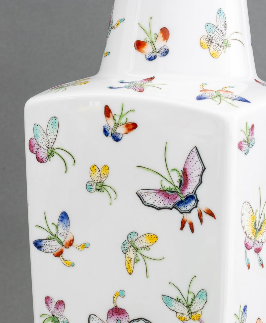 Chinese Porcelain Butterfly Vases Mounted Lamps, 2 - 6