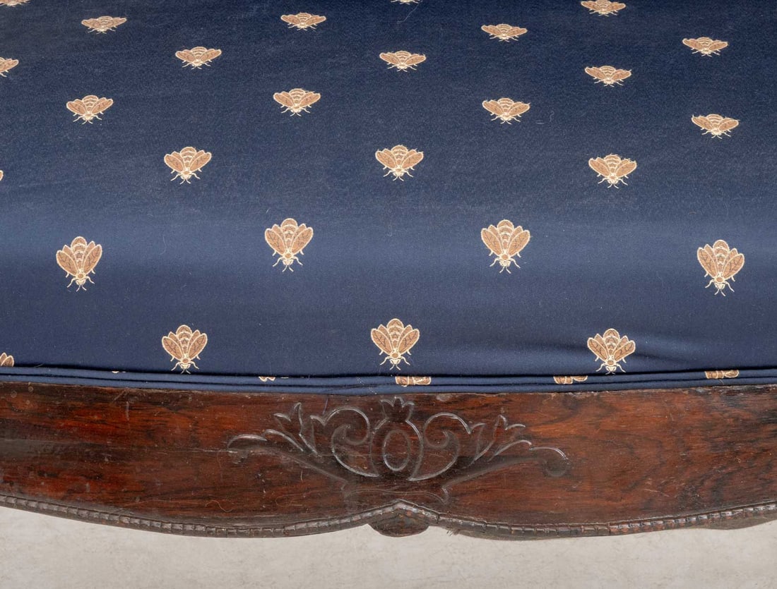 Victorian Button-Tufted Upholstered Walnut Sofa - 5