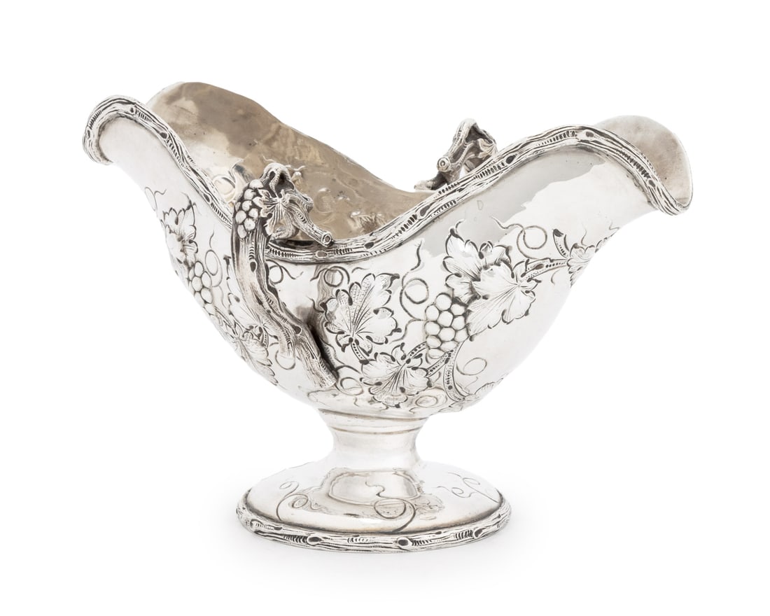 L. Krider & Co. Sterling Double Sided Gravy Boat (1 of 11)