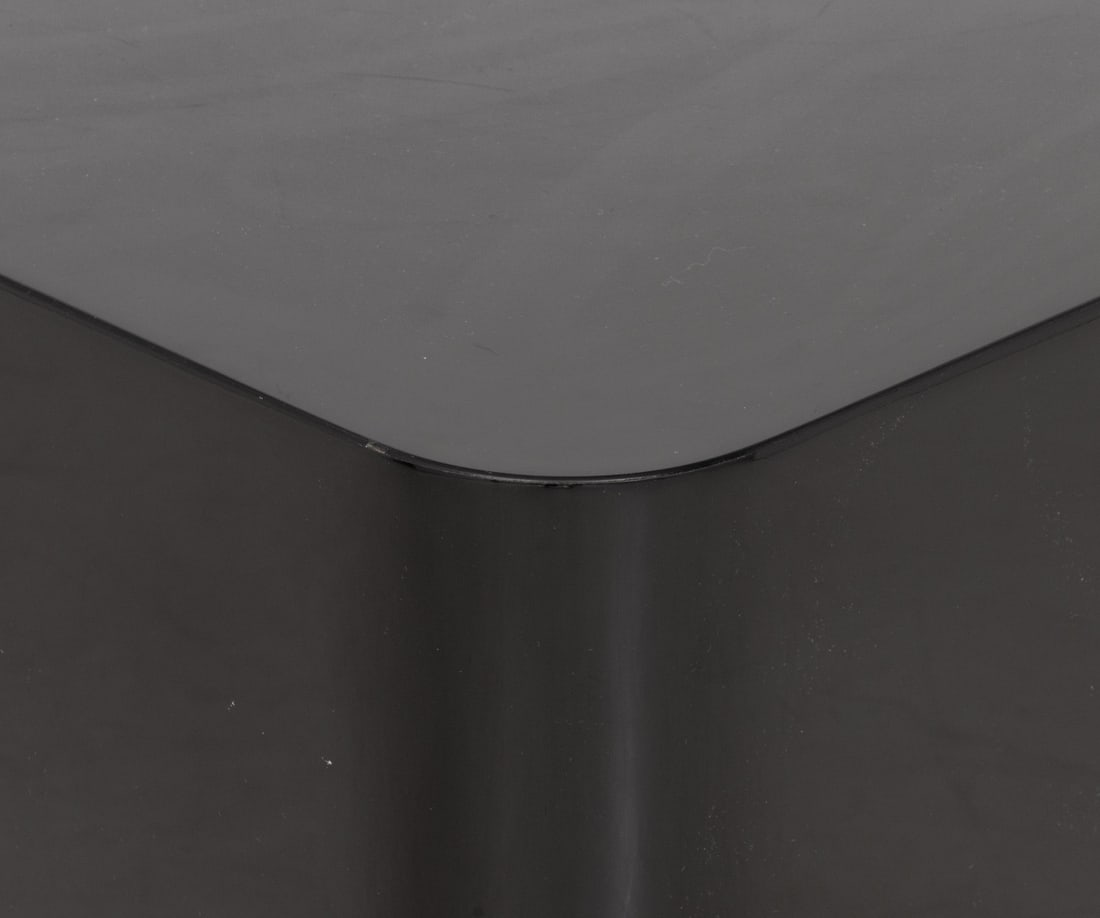 Postmodern Black Lacquered Triangular Pedestal - 4