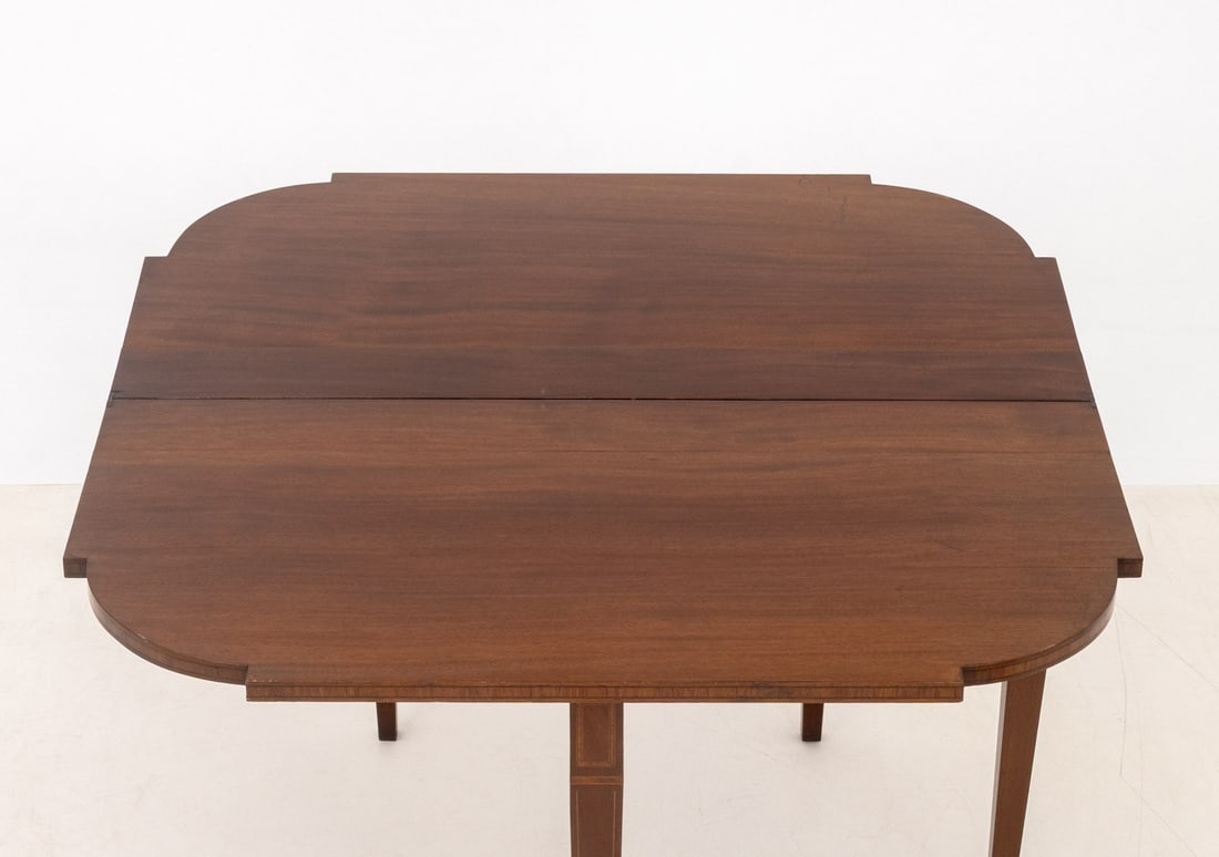 Federal Hepplewhite Mahogany Card Table, ca. 1790 - 8
