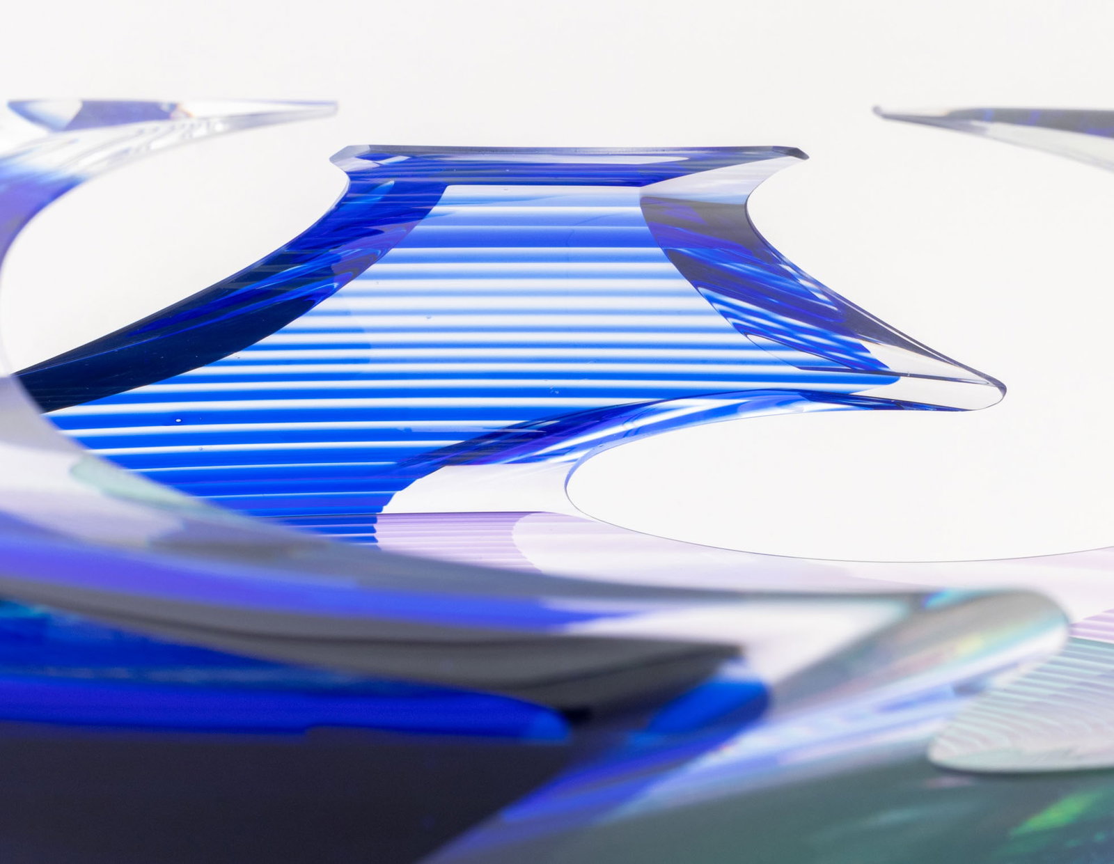 Michael David & Kit Karbler Vortex Art Glass Bowl - 9