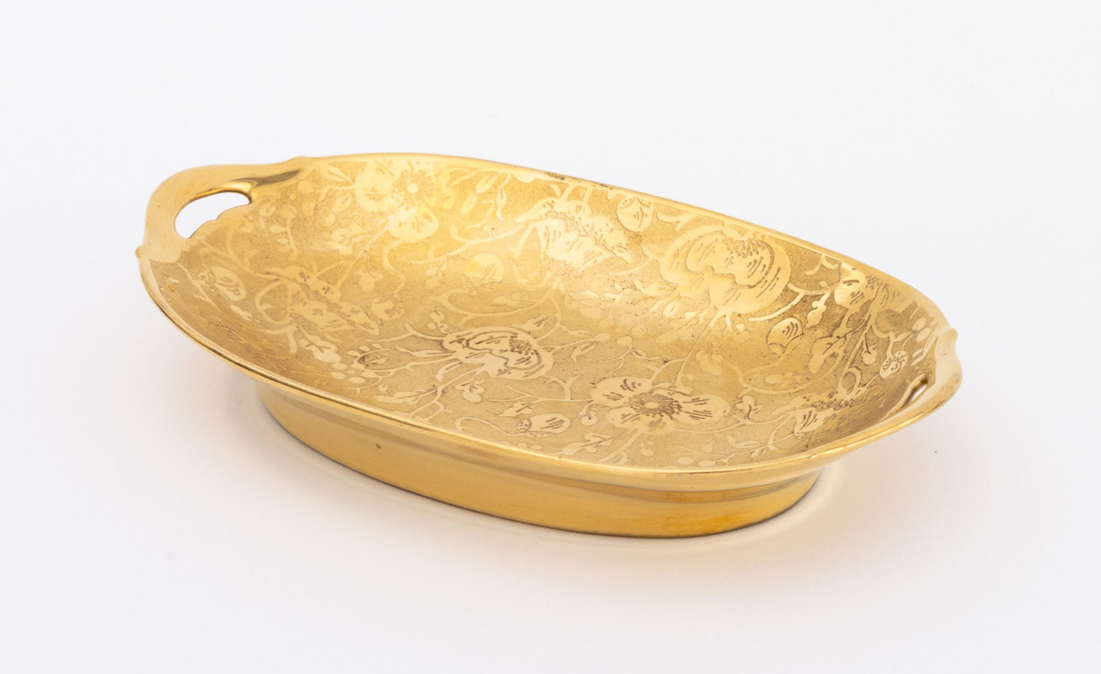 Gilt Encrusted Porcelain Tableware, 7 Pcs. - 6
