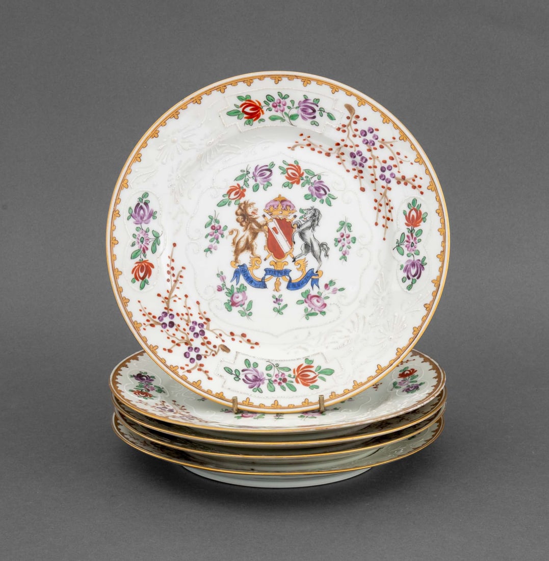 Samson Porcelain Armorial Plates, 5 (1 of 7)