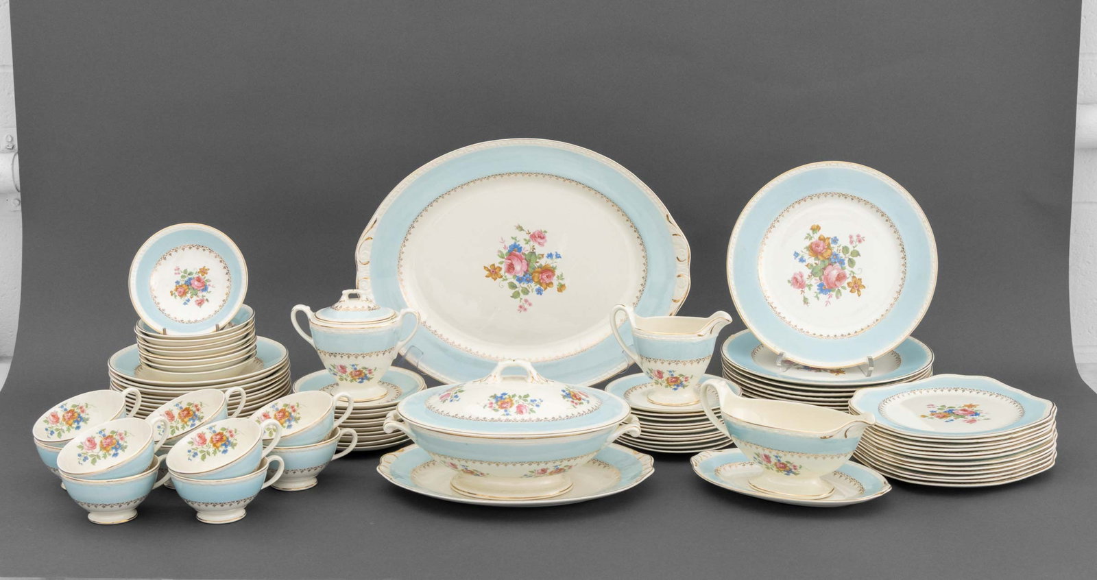 Homer Laughlin Porcelain Part Service, 82 Pcs.: Homer Laughlin "Eggshell Georgian" Pattern Partial Porcelain Service, comprising: (12) twelve dinner plates, (11) eleven soup bowls, (12) twelve dessert plates, (11) eleven bread and butter plates, (9