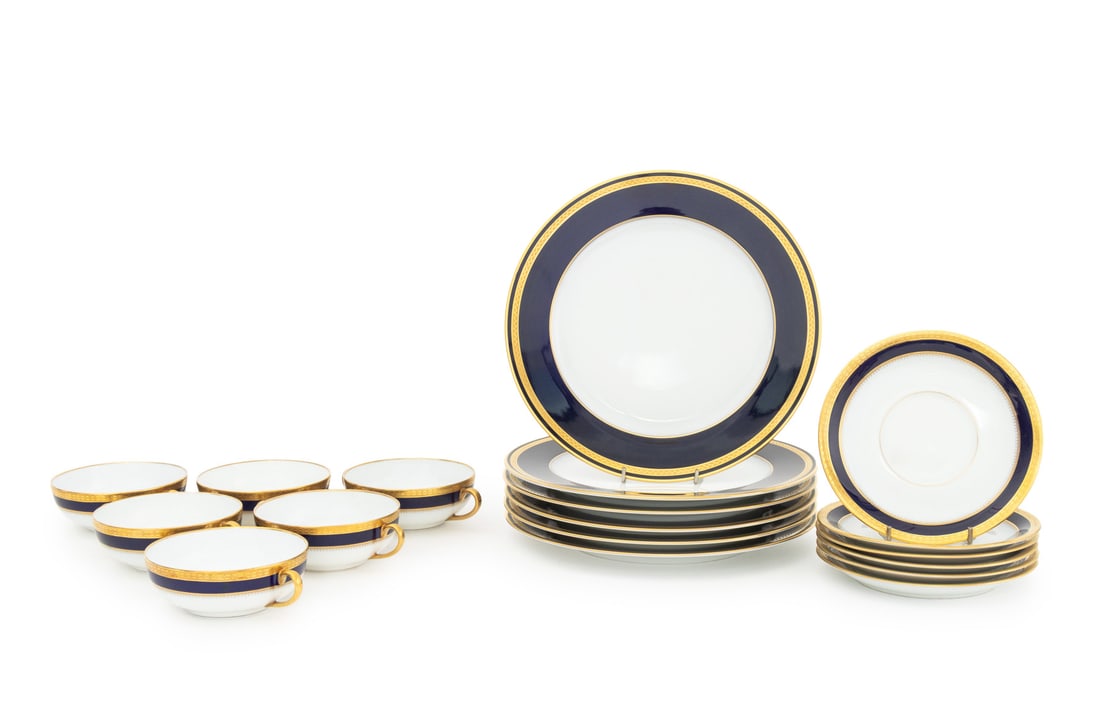 Hutschenreuther Porcelain Tableware, 18 Pcs. (1 of 12)