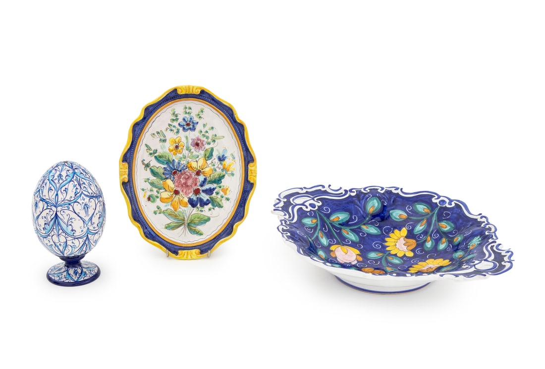 Italian Maiolica Floral Motif Tableware, 3 Pcs. (1 of 18)
