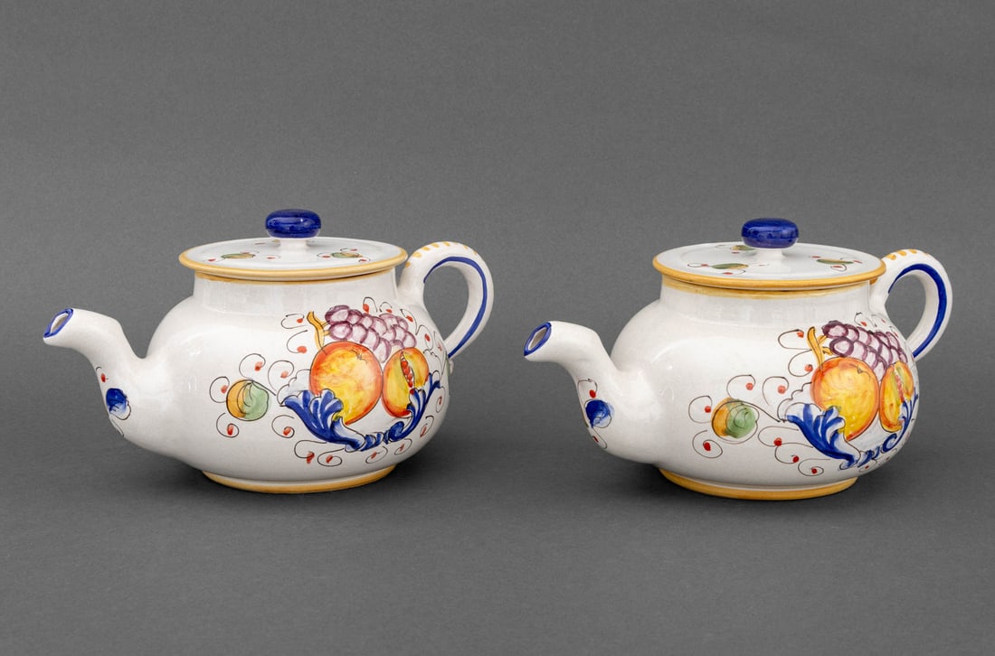 Italian Maiolica Fruit Motif Teapots, 2 (1 of 11)