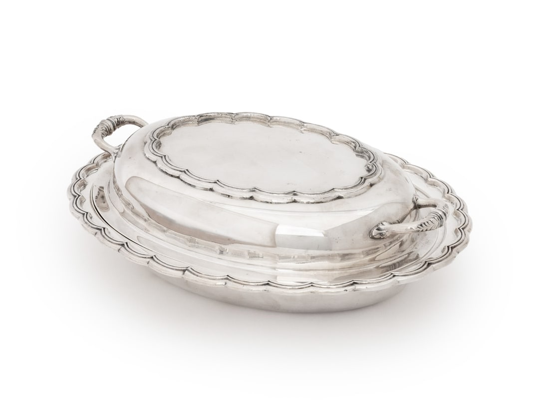 Canadian Silver Plate Covered Serving Dish (1 of 9)