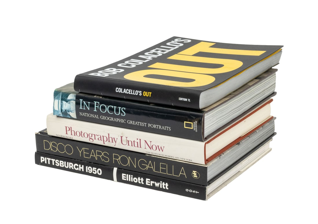 Photography and Photo Series Books, 5: Collection of Five Photography and Photo Series Books, comprising: "In Focus National Geographic Greatest Portraits", "Photography Until Now", Szarkowski, John, "Pittsburgh 1950", Erwitt, Elliot, "Dis