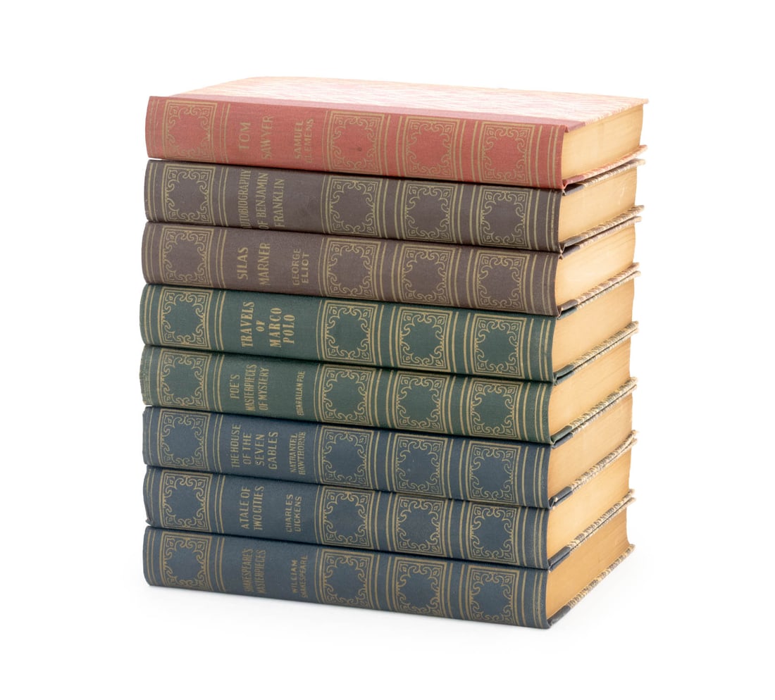 The World's Popular Classics: Art-Type Edition, 8: Collection of Eight Volumes of The World's Popular Classics: Art-Type Edition, comprising: "The Travels of Marco Polo", "Shakespeare's Masterpieces", Shakespeare, William, "A Tale of Two Cities", Dick