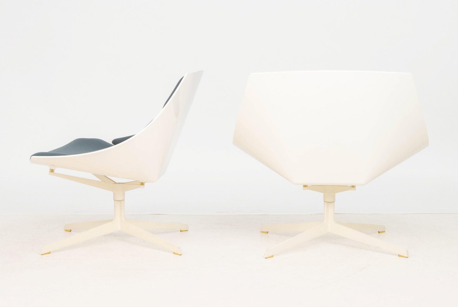 Jehs + Laub x Fritz Hansen Space Lounge Chairs, 2 - 8