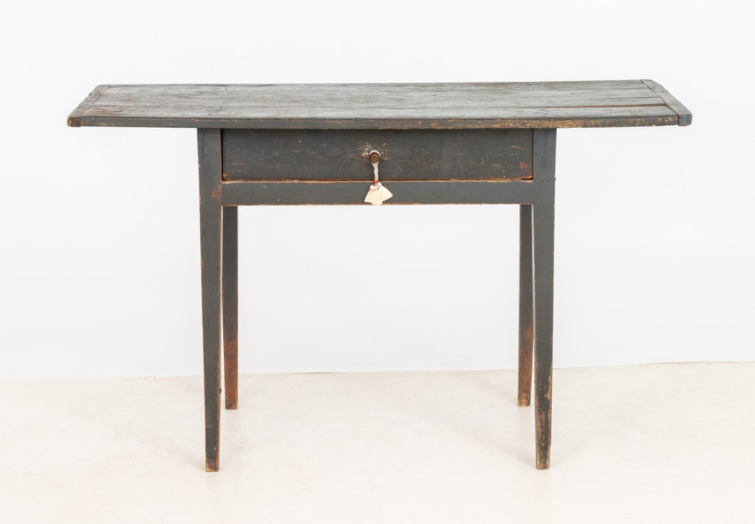 American Green Painted Pine Console Table - 2