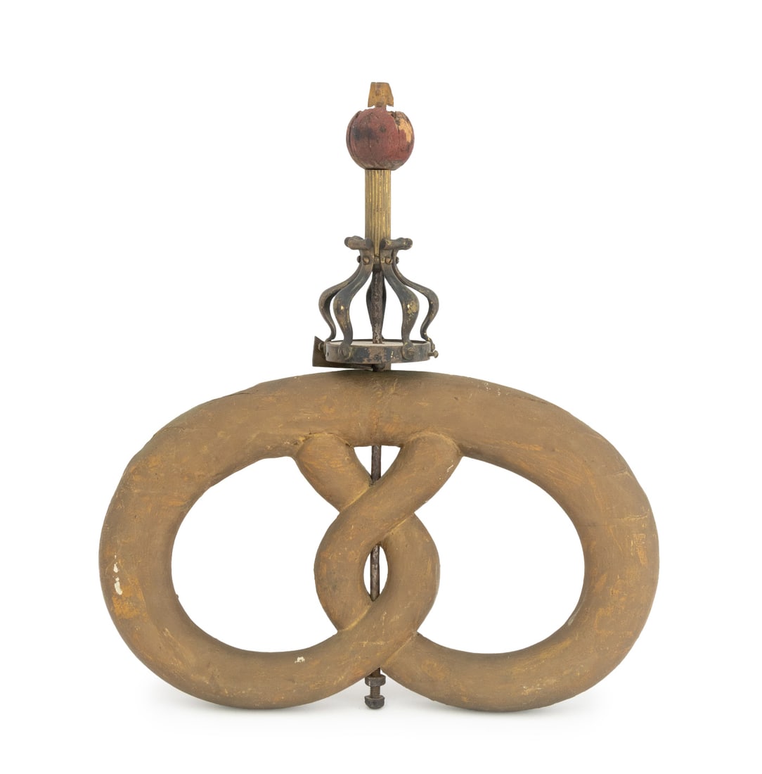 Folk Art Painted Carved Wood Bakery Pretzel Sign (1 of 7)
