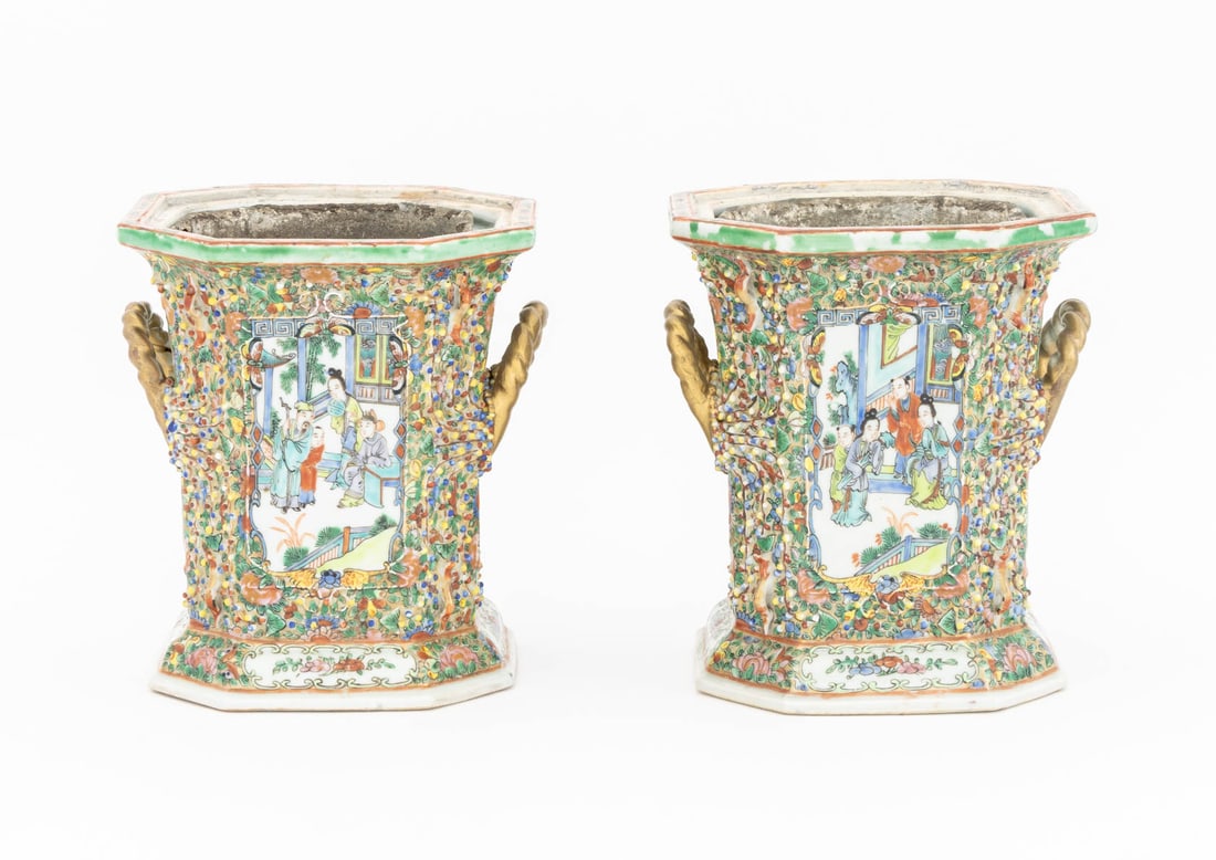 Chinese Canton Porcelain Bough Pots, Pair - 2