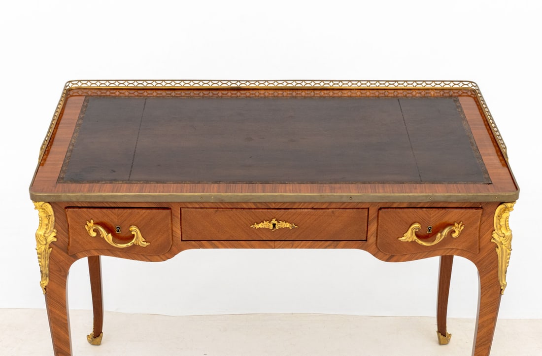 Louis XVI Style Kingwood Bureau Plat - 4
