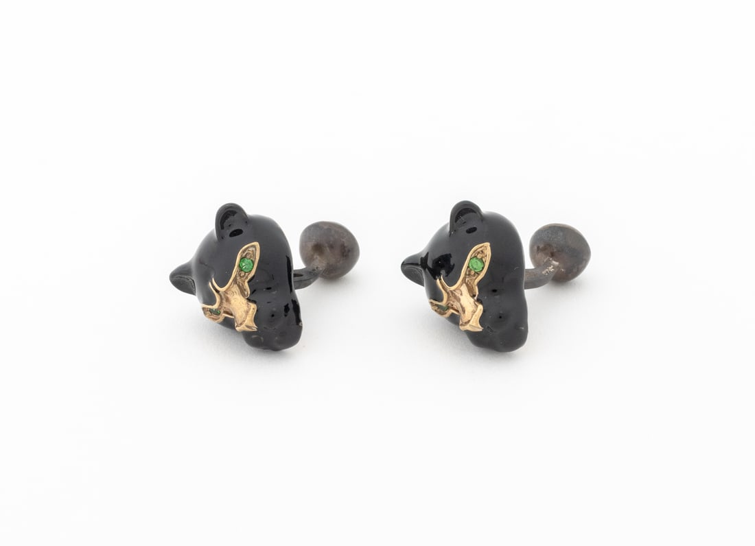 Leopard Head Form Emerald Enameled Cufflinks - 3