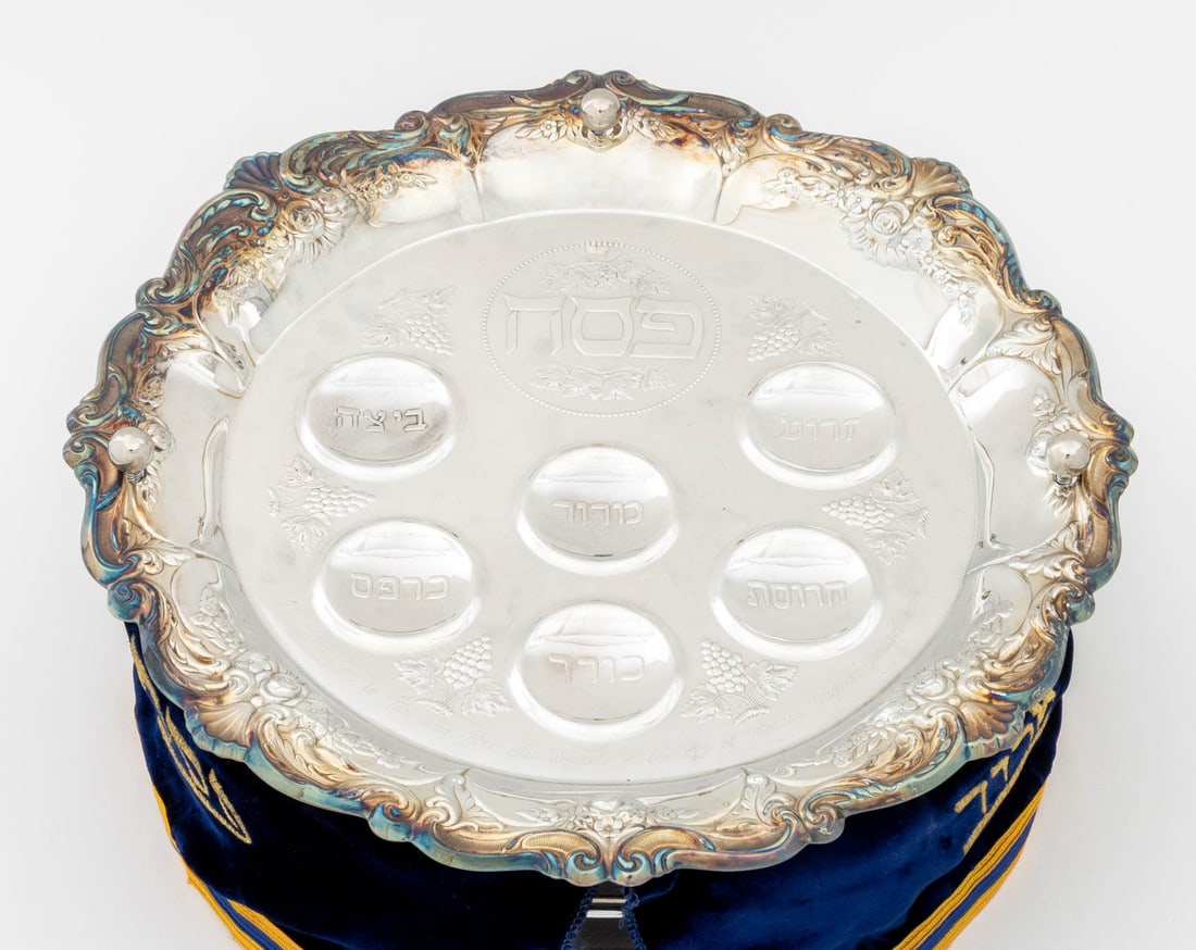 Judaica Silver Plate Seder Compendium - 3