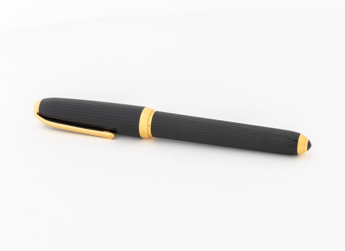 Cartier Louis Cartier Black Godron Fountain Pen - 2