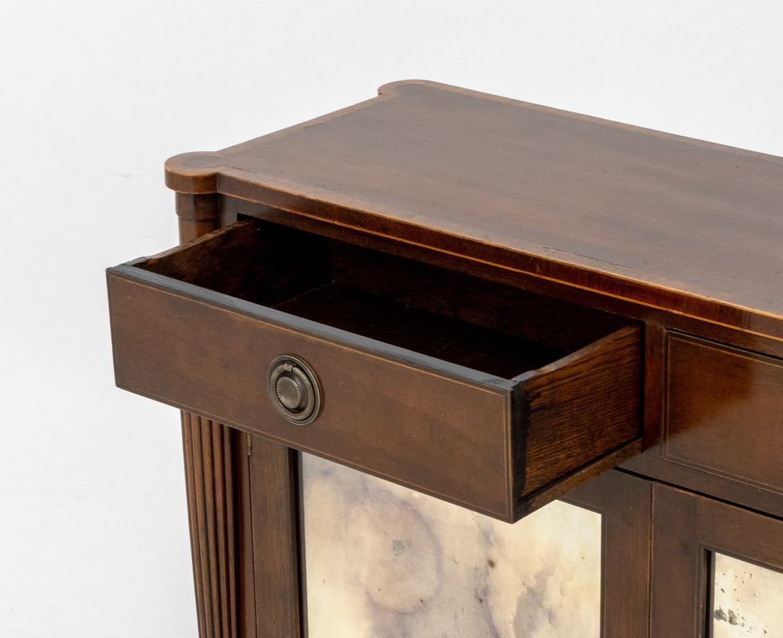 English Regency Mahogany Buffet - 6