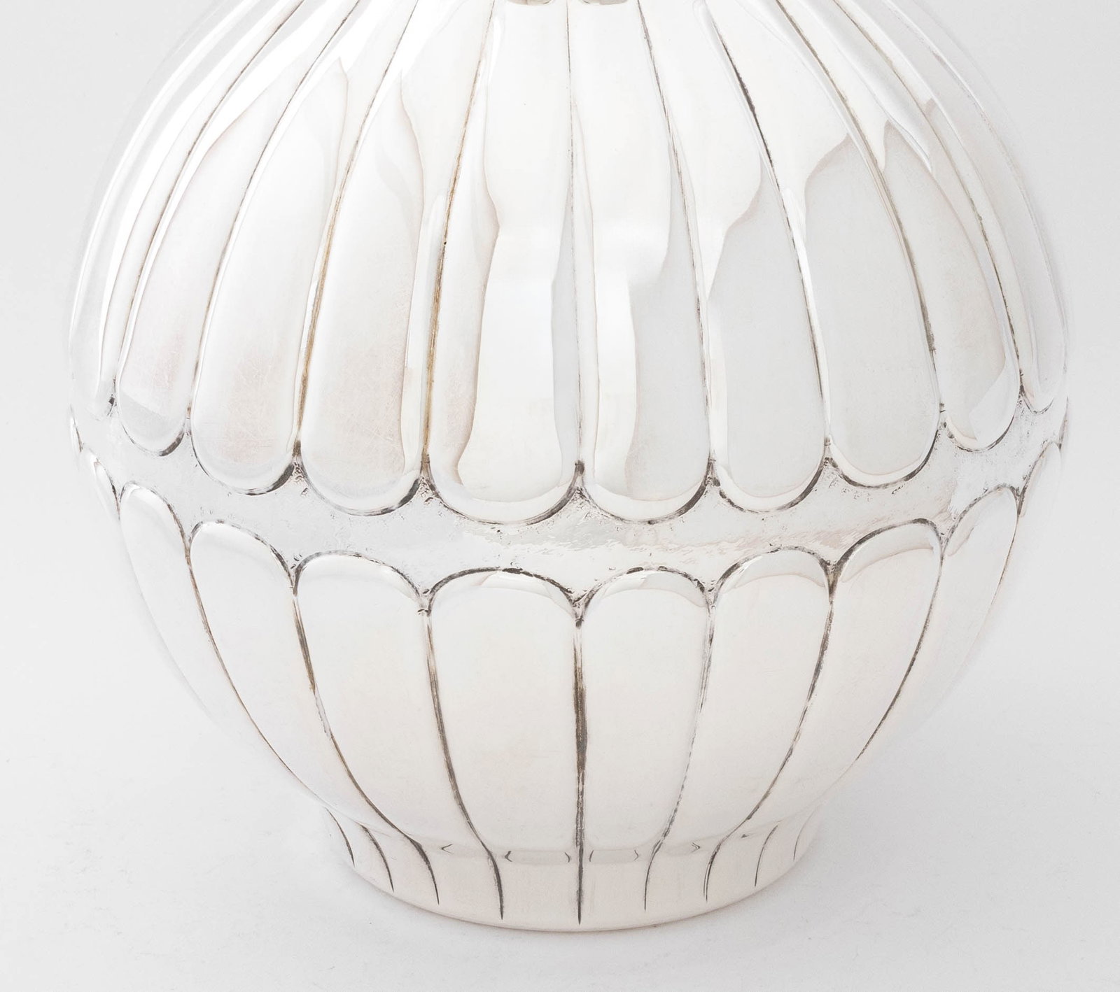 Italian Handmade Silver Globular Vase - 3