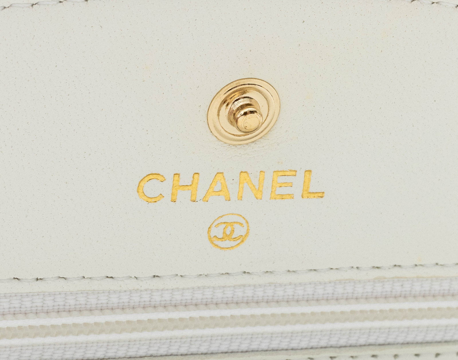 Chanel Caviar "Timeless" Wallet on Chain - 9