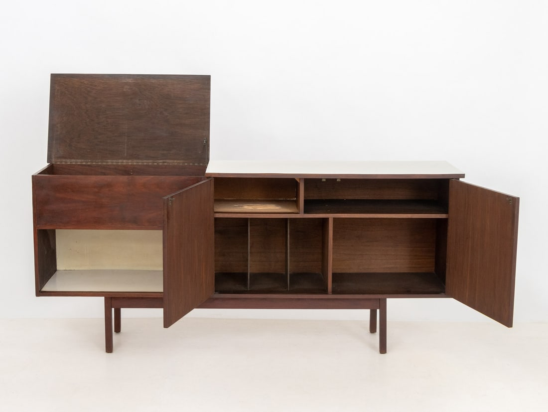 Scandinavian Modern Style Rosewood Sideboard - 5