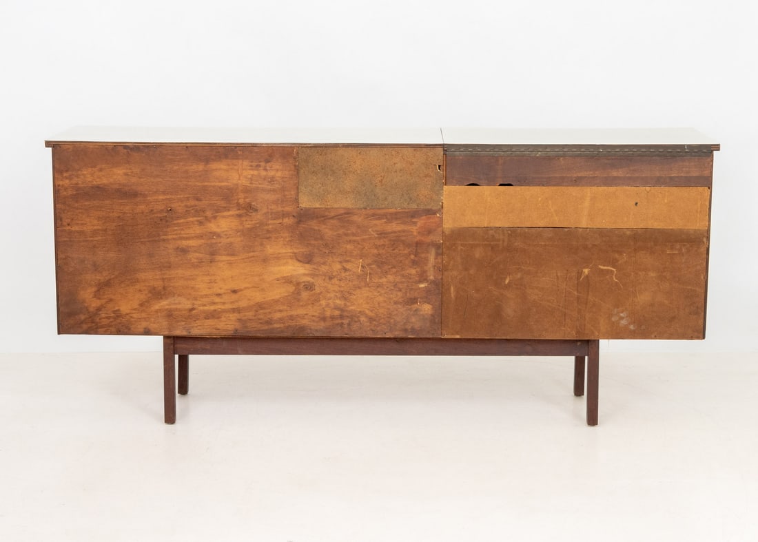 Scandinavian Modern Style Rosewood Sideboard - 8