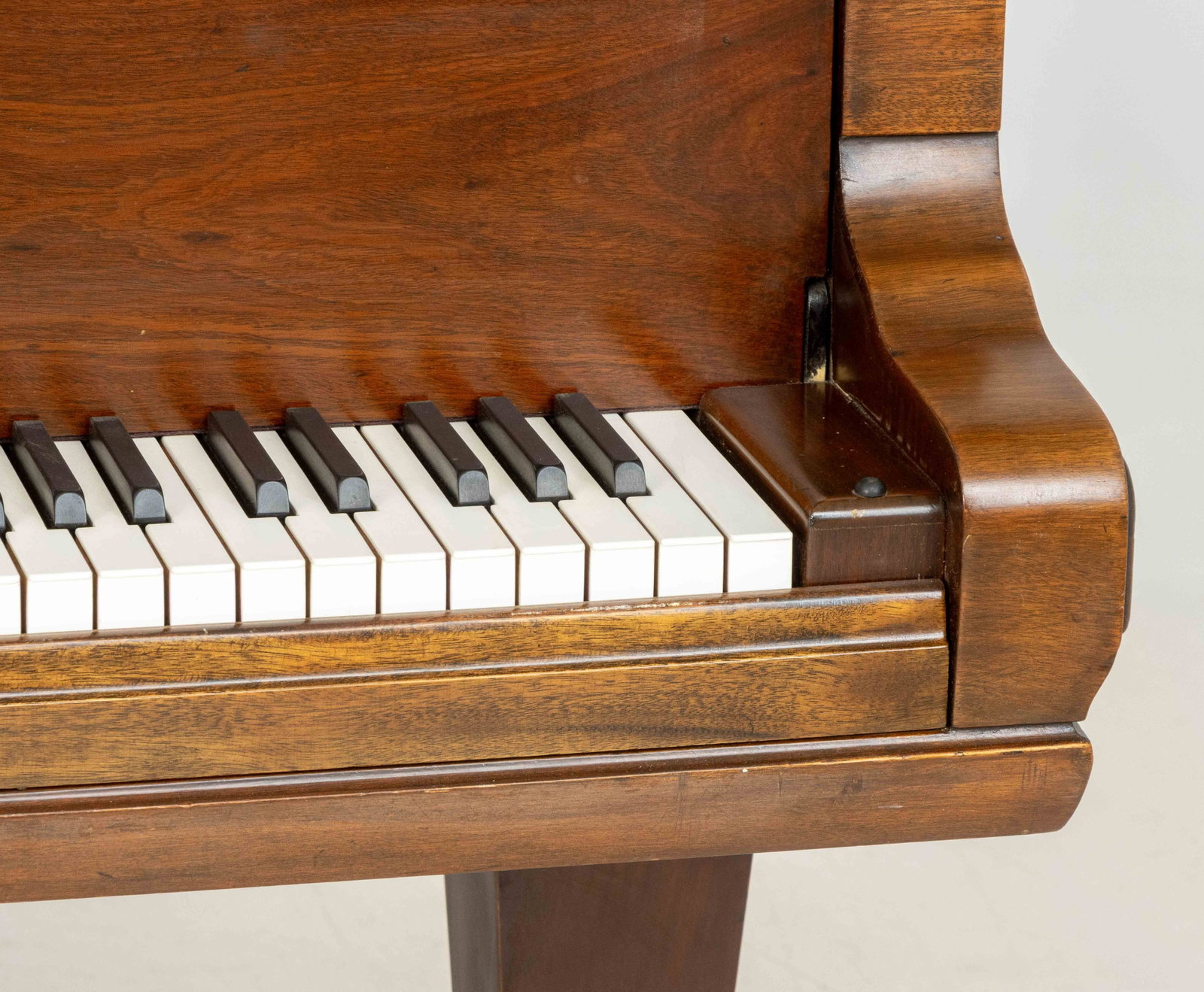 Mason & Hamlin Walnut Model AA Grand Piano, 1905 - 4