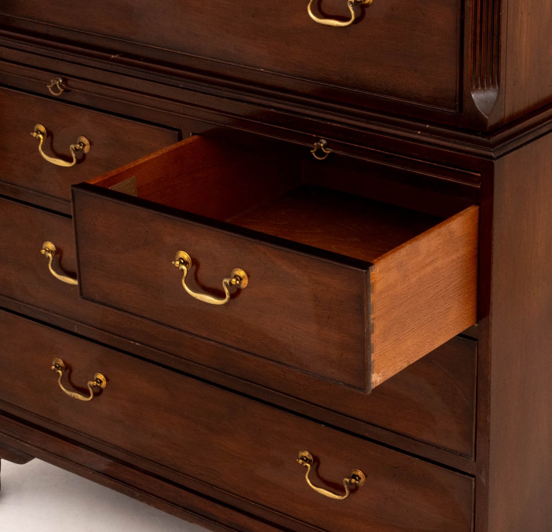 George III Style Mahogany Chest on Chest - 10