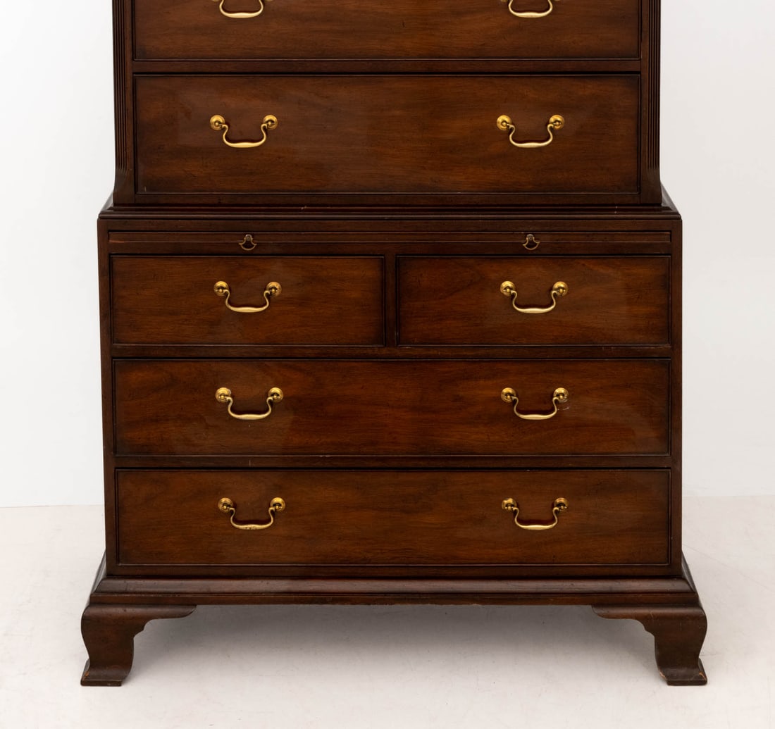 George III Style Mahogany Chest on Chest - 4