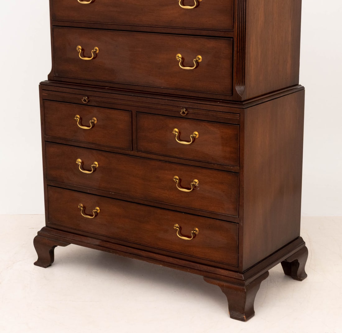 George III Style Mahogany Chest on Chest - 5