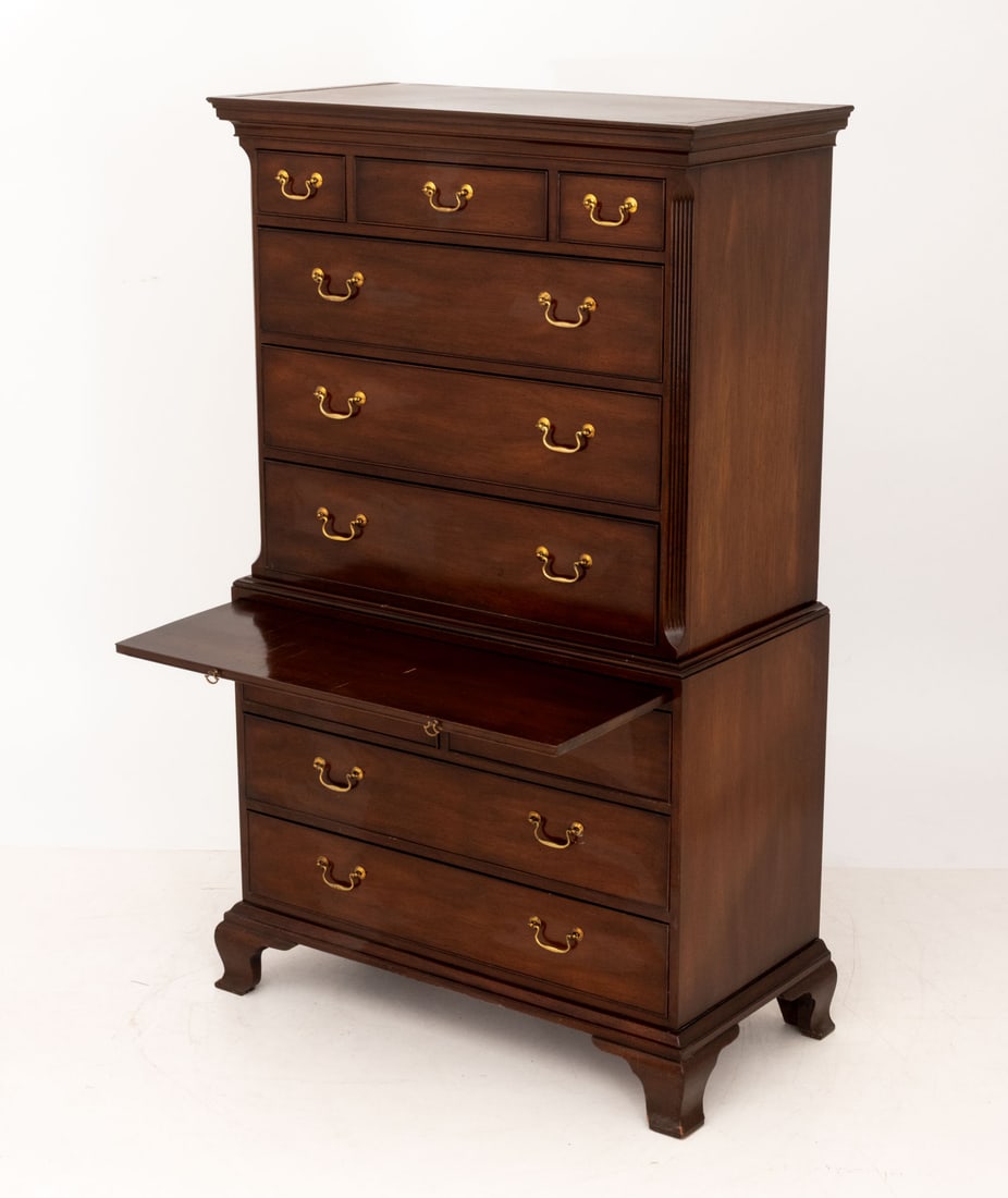 George III Style Mahogany Chest on Chest - 7