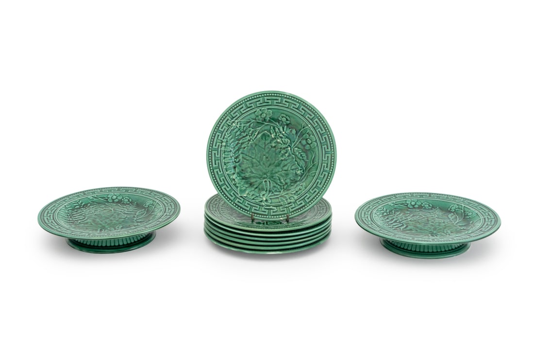 English Greek Key Green Majolica Tableware, 9 Pcs. (1 of 10)