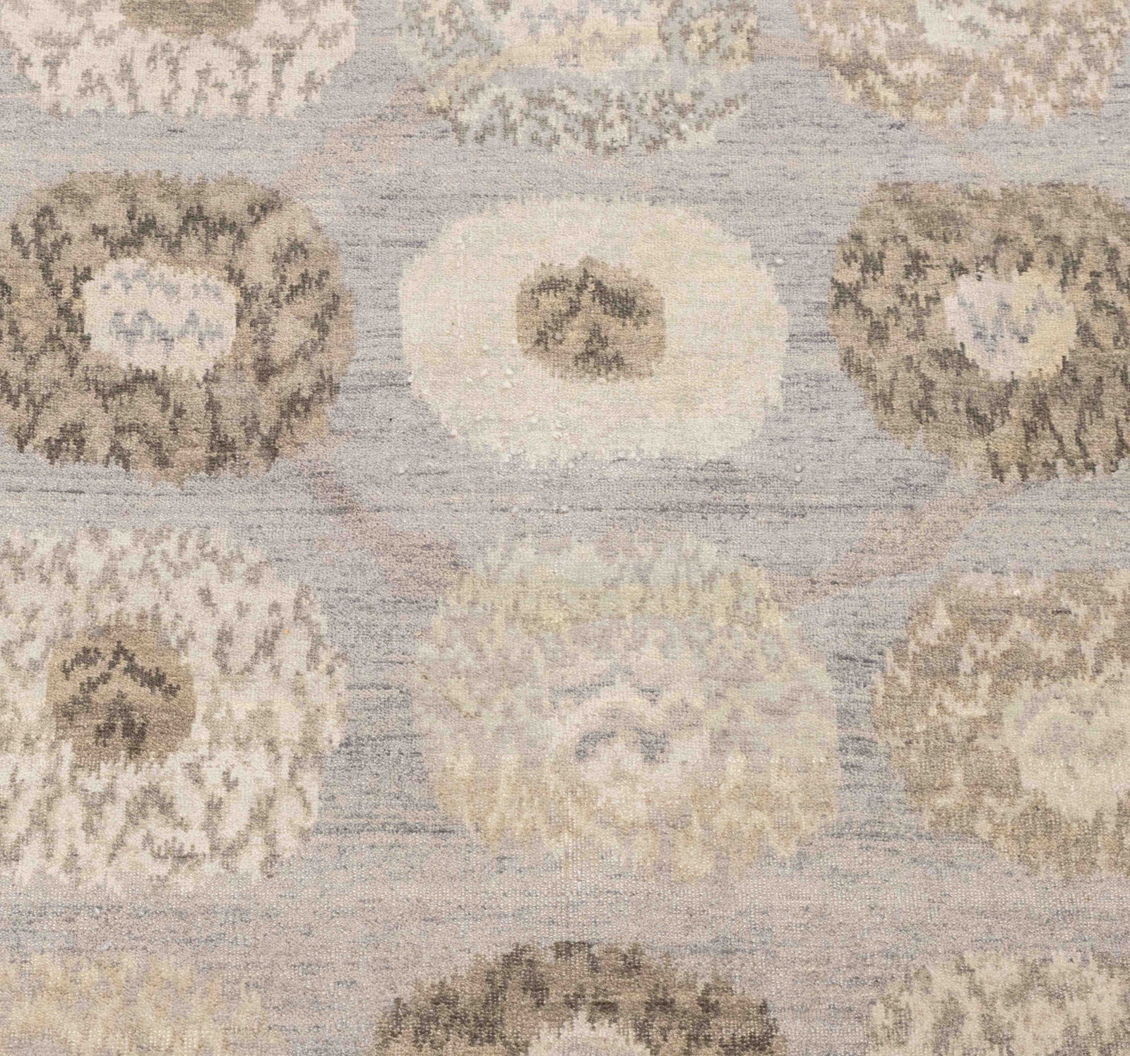 Concentric Circle Pattern Carpet, 11' 6" x 9' 1" - 3