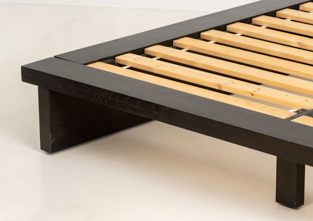 Modern Ebonized Queen Size Platform Bed - 6