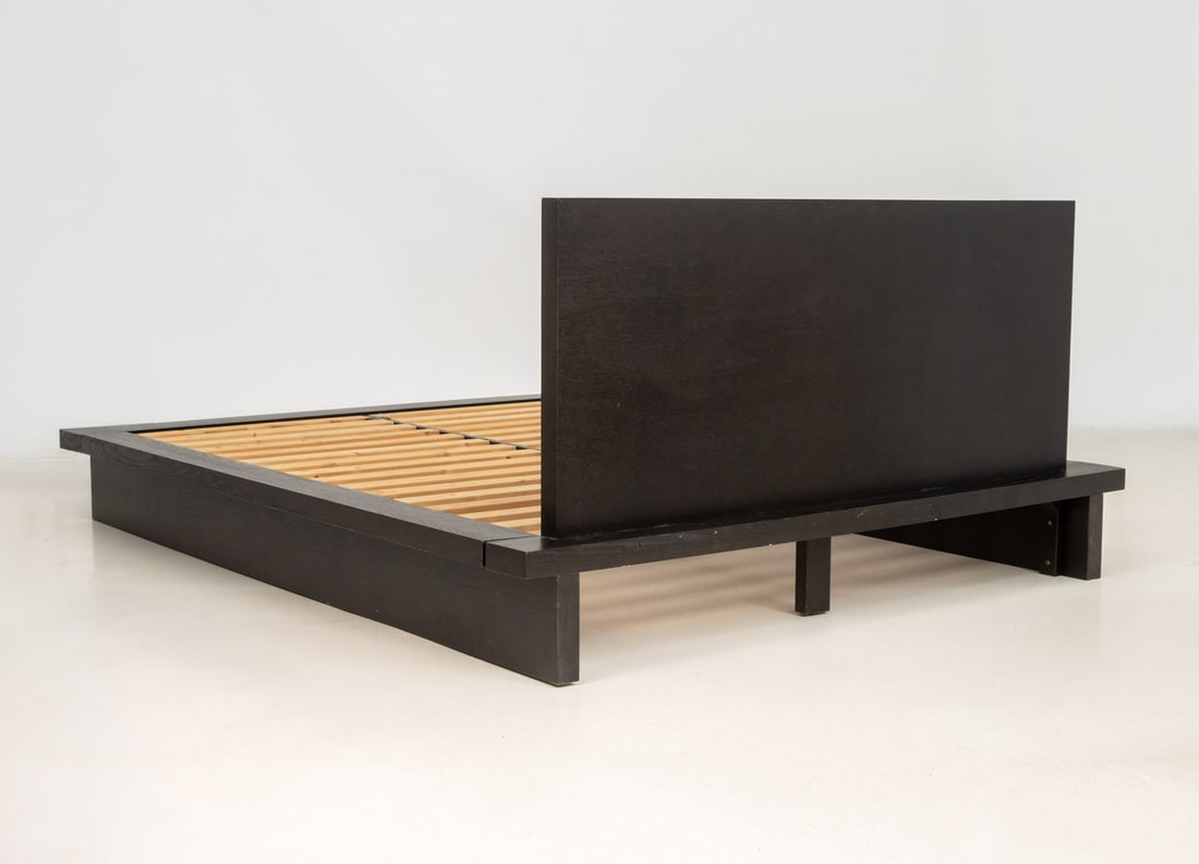Modern Ebonized Queen Size Platform Bed - 9