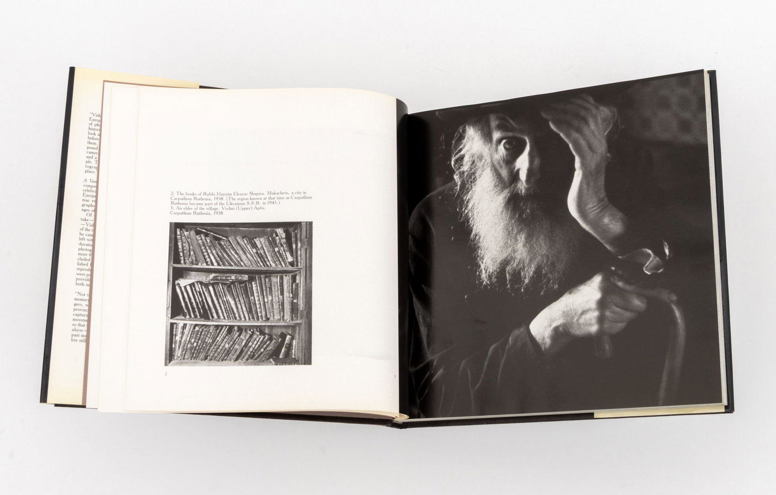 Roman Vishniac Signed "A Vanished World", 1983 - 6