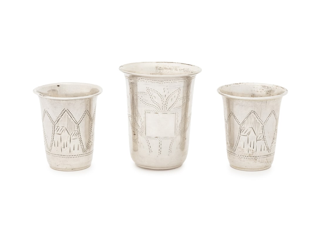 European Silver Liqueur Cups, 3: Collection of Three European Silver Liquor Cups, comprising: pair of .875 silver with incised architectural design to the body, struck with hallmarks and illegible makers mark to underside and .833