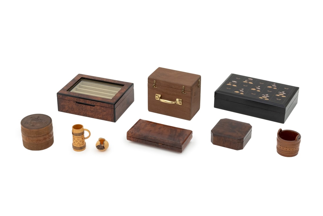 Collection of Treen Ware and Lacquer Ware, 9 (1 of 19)