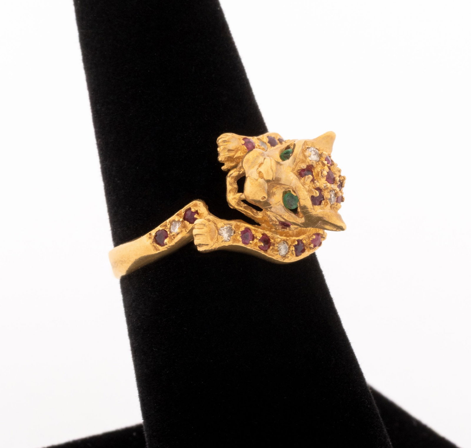 Leopard Form Ruby, Diamond, Emerald & Gold Ring - 2