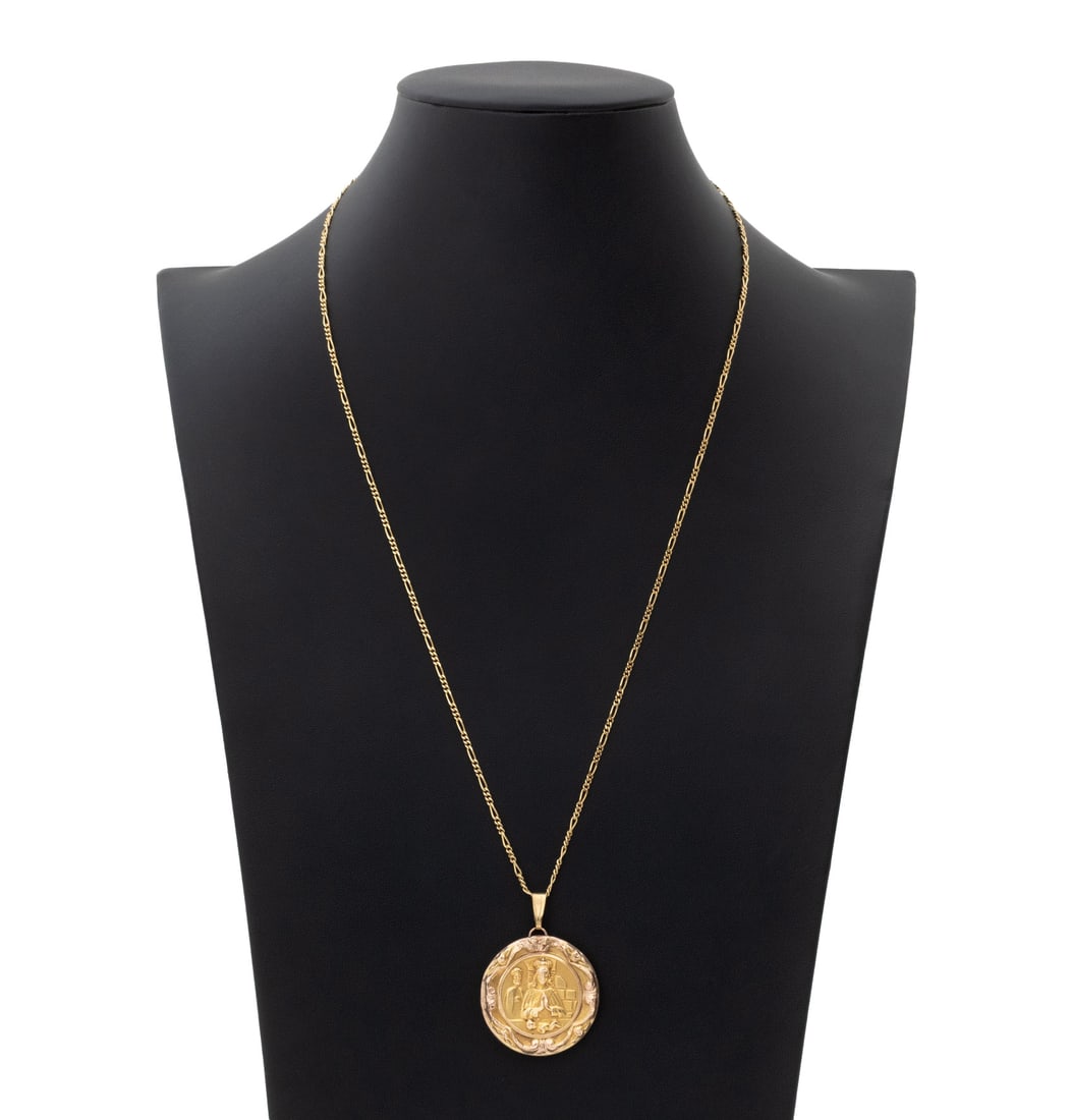 Christ and Madonna Medallion Yellow Gold Necklace (1 of 6)