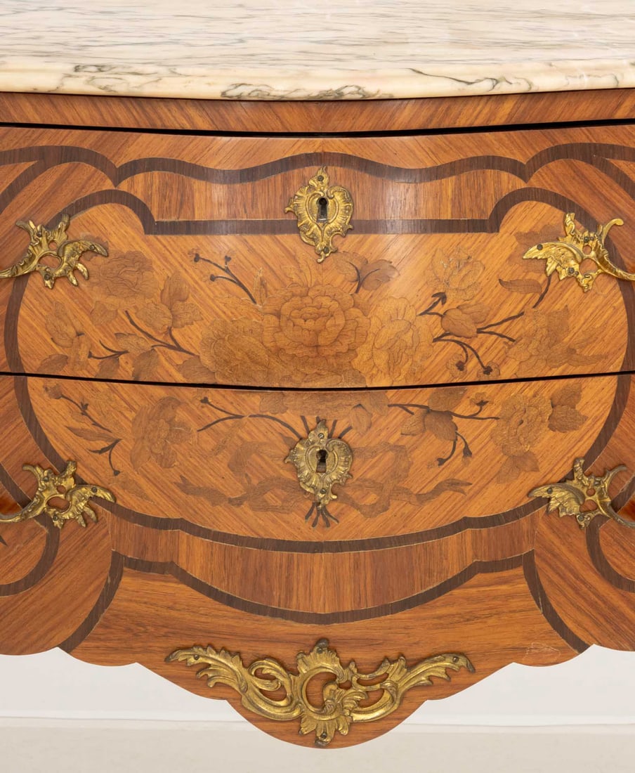 Louis XV Style Walnut Bombe Commode - 3