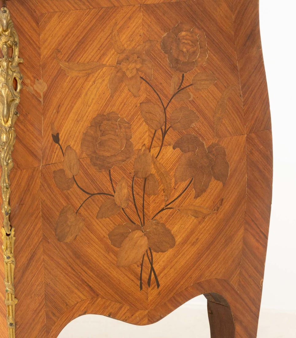 Louis XV Style Walnut Bombe Commode - 6