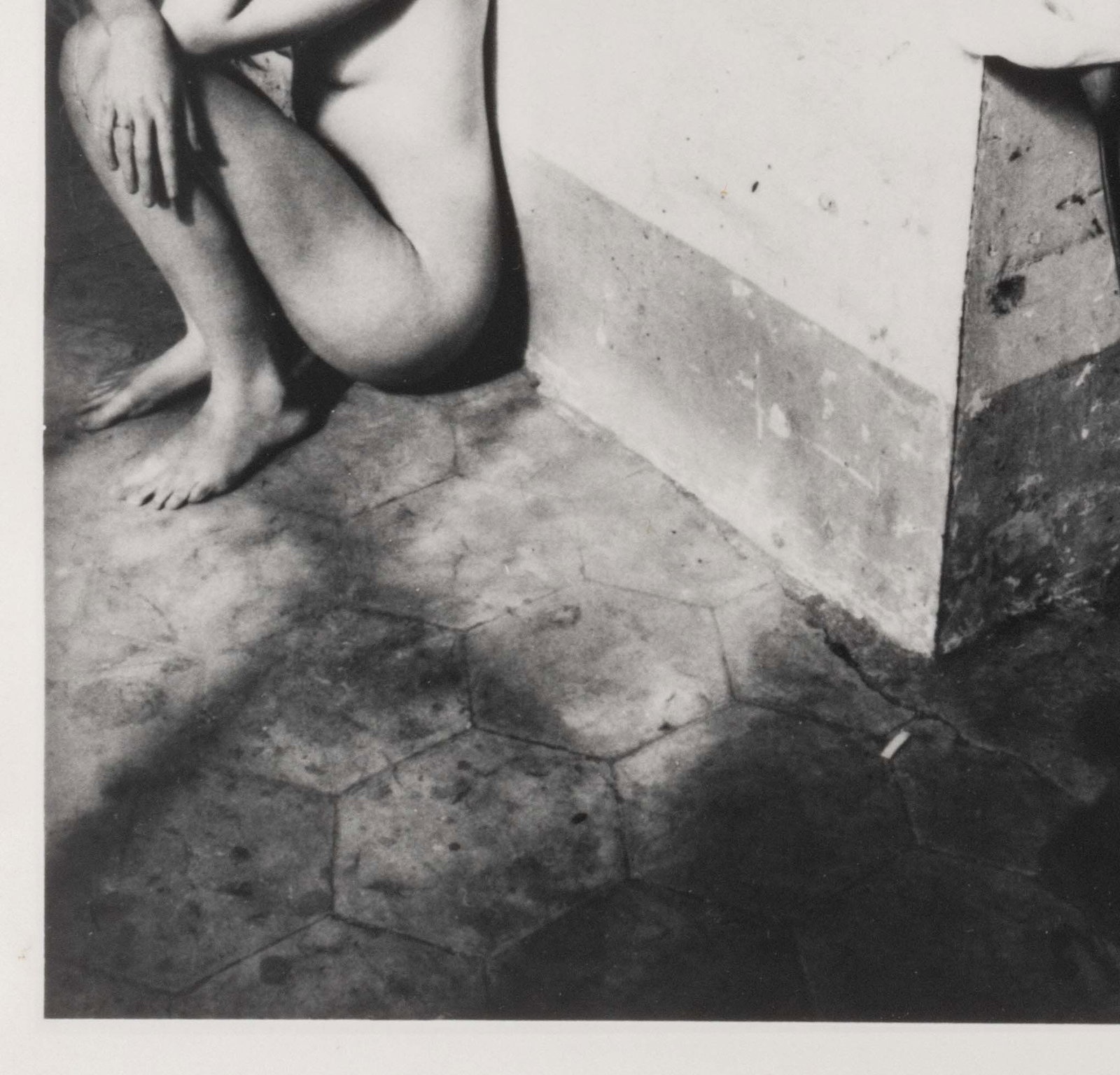 Francesca Woodman "Self Portrait, Easter, Rome" - 4
